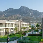 מלון דירות Palmera Wellness & 4*