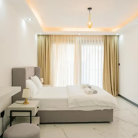 Palmera Wellness & Апарт-отель Кирения