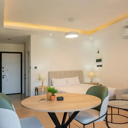 Palmera Wellness & Апарт-отель Кирения
