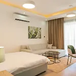 Palmera Wellness & 4* Cirénia