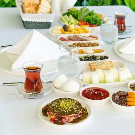 Lägenhetshotell Palmera Wellness & 4*