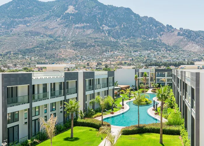 Palmera Wellness & アパートホテル キレニア